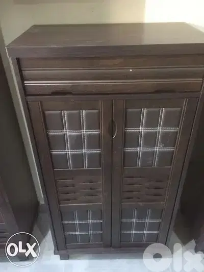 خزانه احذيه ماليزي