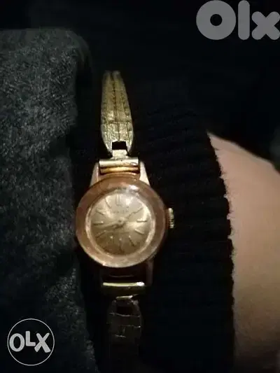 Tressa vintage watch