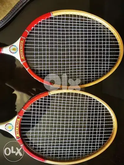 Gold cup badminton racket