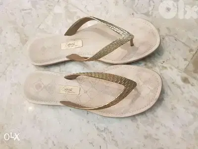 Slippers size 40