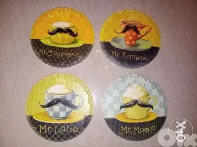 Four Sous verres porcelaine & wooden back