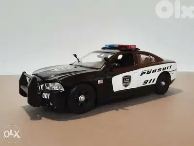 Dodge Charger 911 Pursuit diecast car model 1:24