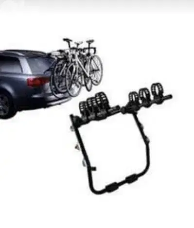 bicycles carriers hold 3 bikes at z same time