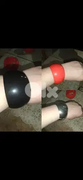 bracelets  plastique 2=15$
