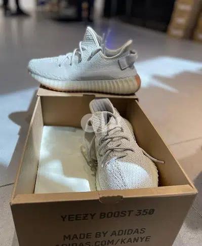 yeezy 50% OFF different sizes available 76-969O37