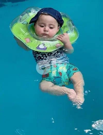 Neck float