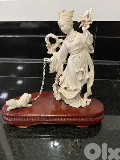 antique museum eqrly 20th century set figurine