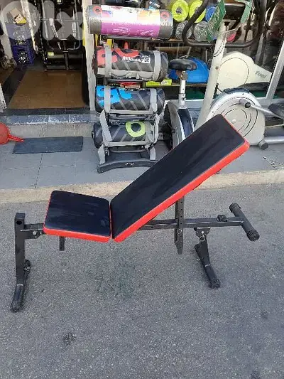 adjustable bench like New 03027072 GEO sport بنش متحرك بحالة ممتازة