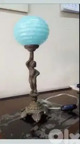 table or corner lamp