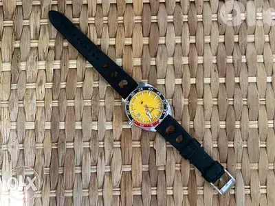 FOSSIL FS5052 MENS WATCH YELLOW Dial Steel Case On Rubber Band