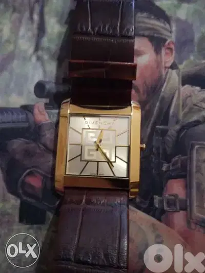 Givenchy watch suiss