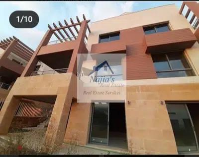 PRIVATE VILLA + garden+pool. Baabda