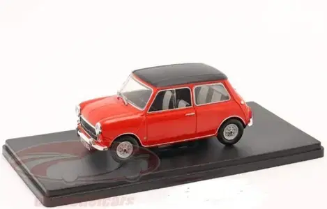 Mini Cooper 1300 (1973) diecast car model 1:24. Mini Cooper 1300 (1973) diecast car model 1:24.