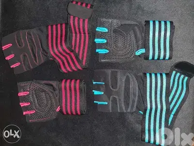 Gymnastics gloves