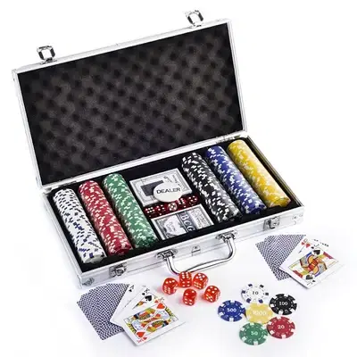 Poker set 100 to 500 chips