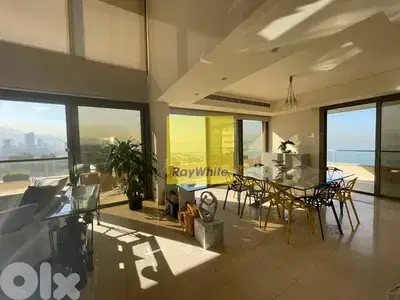 Full Panoramic Penthouse for sale | Waterfront