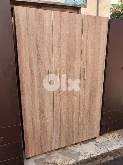 خزائن 3 درف جديدة من المعمل/wardrobes 3
