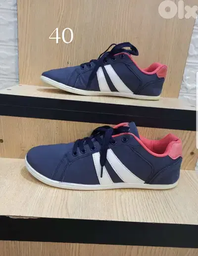 navy blue shoes size 40