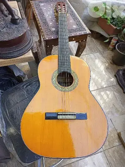 غيتار  حالة جيدة