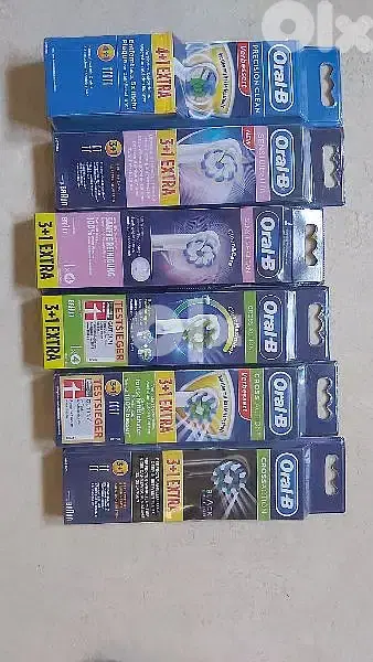 Oral B replacement heads for electric toothbrush