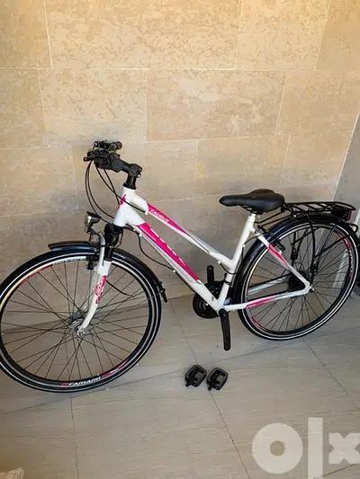 brand  new women’s bike