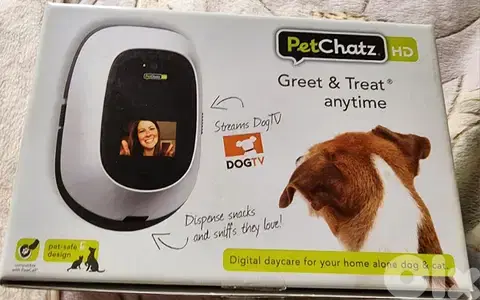 PetChatz PawCall