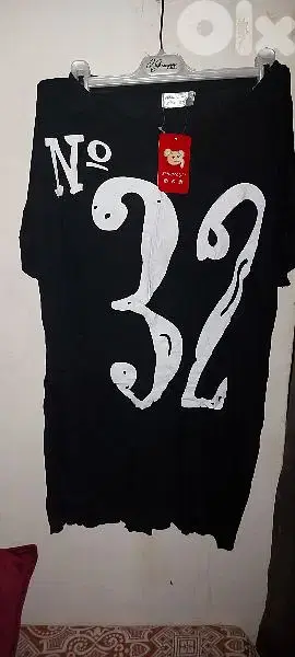 للبيع تيشرت