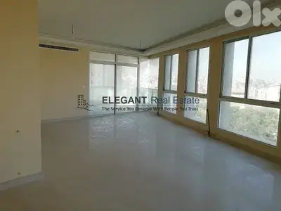 Very Good Location Apartment With A Seaview!