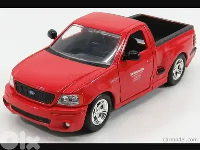 Ford F150 SVT Lighting (Fast & Furious) diecast car model 1:24.