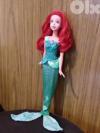 ARIEL SPARKLING PRINCESS The Little Mermaid great Disney doll=25$