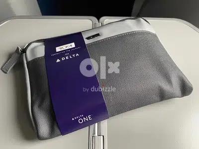 TUMI (original) - New Wallet - Amenity Purse - Pouch - Bag 22cmx15cm