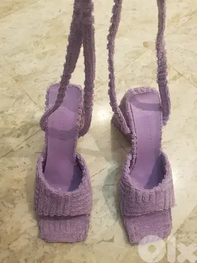 Velvet shoes size 40