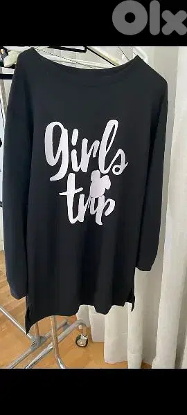 للبيع بلوزه نسائيه