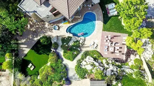Villa for sale in Ouyoun Al Simen/pool فيلا للبيع في عيون السيمان