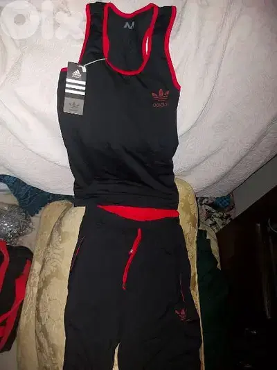 للبيع بيجامات نسائيه