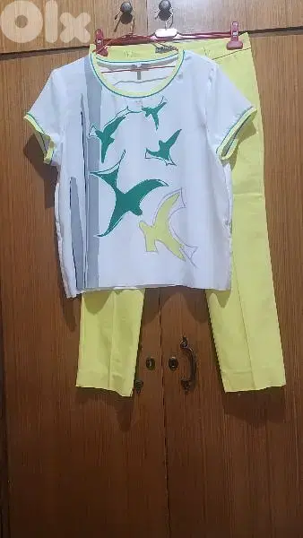 trousers and matching top set M/S 38 طقم نسائي