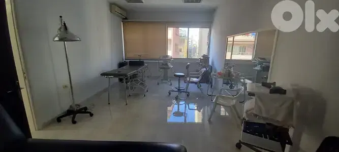 Office Clinic For Sale In Badaro للبيع مكتب عيادة في بدارو