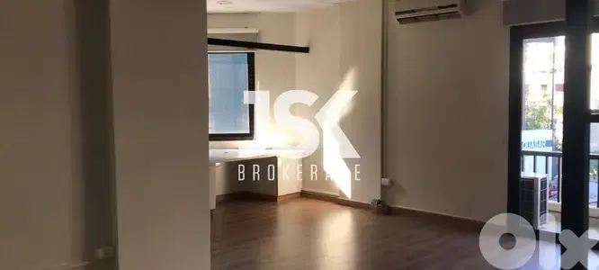 L10594- A 90 SQM Office for Rent in Saifi L10594- A 90 SQM Office for Rent in Saifi