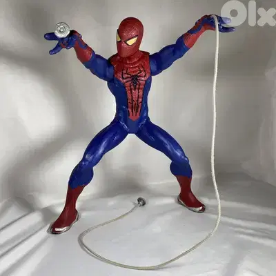 Hasbro 2012 Marvel Motorized Web-Shooting 36cm Spiderman Action figure