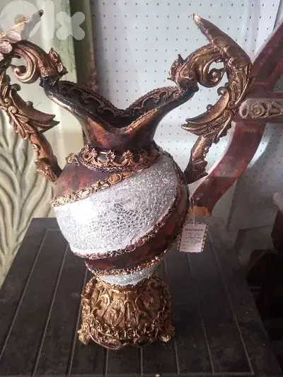 ڤاز رازين كنار فضي