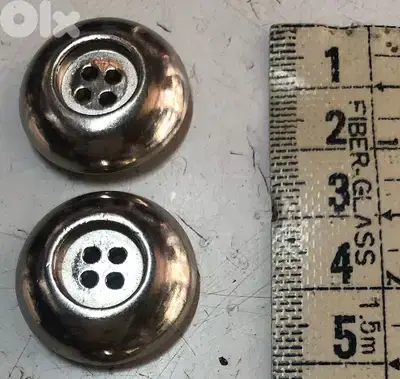 200 silver buttons for clothing size diameter around 2.5 cm