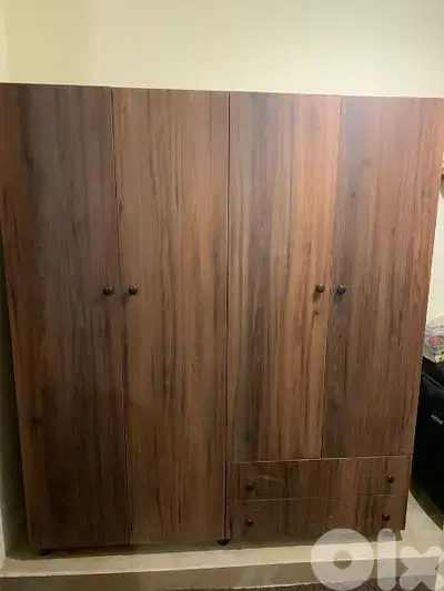 خزائن 4 درف جديدة جاهزة وحسب الطلب (stander).
