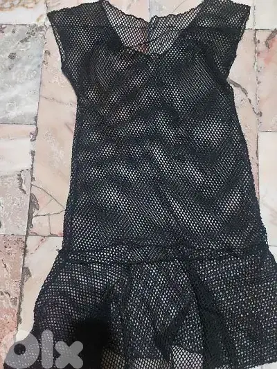للبيع فستان شبك للبحر