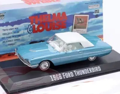 Ford Thunderbird '66 (Movie Thelma & Louise()) diecast car model 1;43.