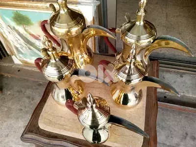 طقم مصبات نحاس ٥ قطع خارق النظافة