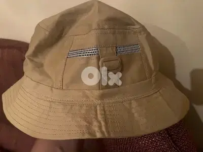 beach cap for 5 $