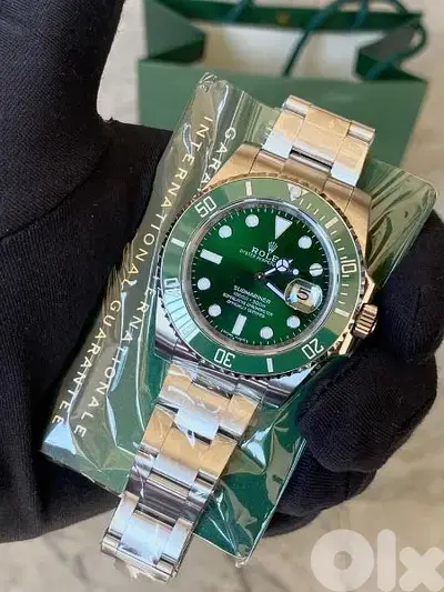 Rolex Submariner Hulk Swiss Superclone 1.1