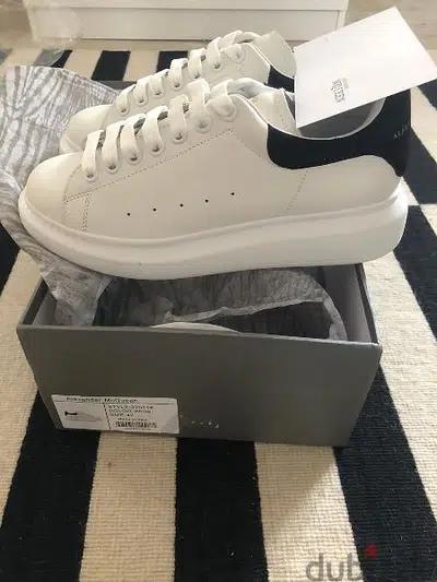 Authentic Alexander Mcqueen 76969037