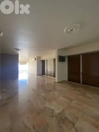 SPACIOUS APARTMENT IN AIN EL TINEH PRIME (300Sq) 4 BEDROOMS , (AM-134)