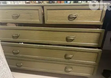 mirror with drawers